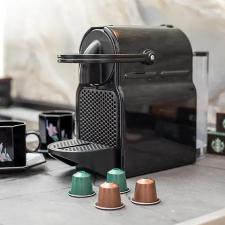 Jimmy's Garden Φαληράκι