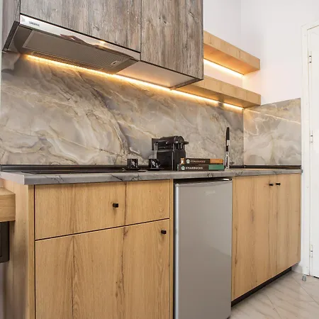 Jimmy's Garden Ξενοδοχείο 3*