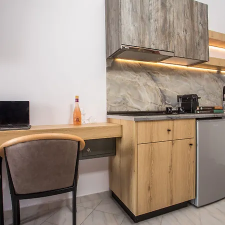 Jimmy's Garden Hotel