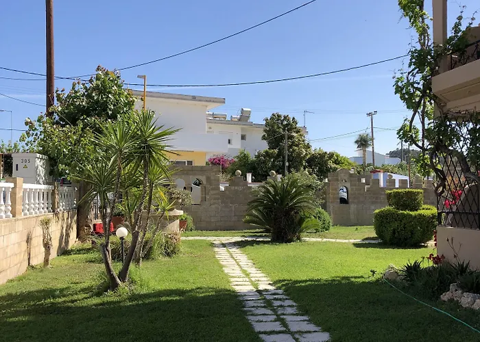 Jimmy's Garden Hotel