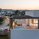 Jimmy's Garden Hotel