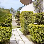 Jimmy's Garden Hotel 3*