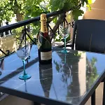 Ξενοδοχείο Jimmy's Garden 3*